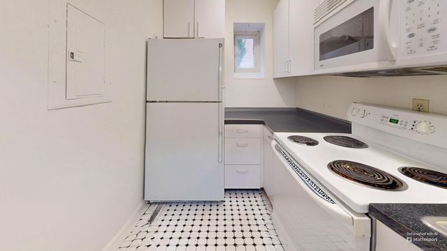 584 Chapel Street, New Haven, CT 06511