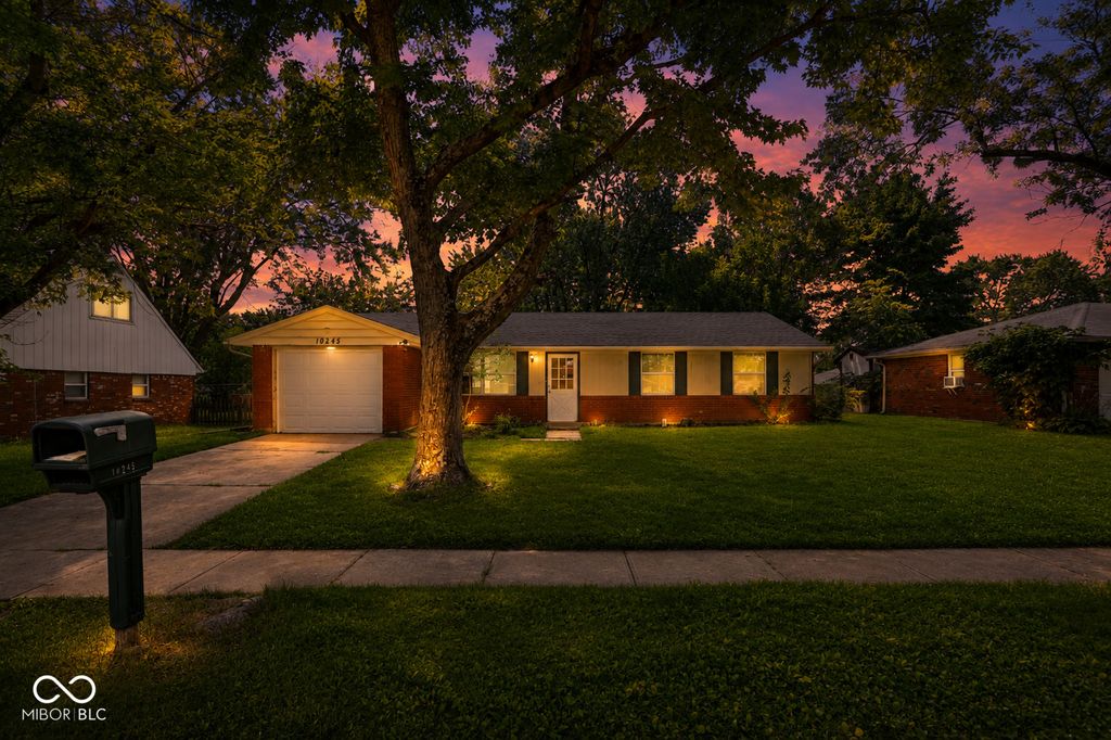 10245 Chris Drive, Indianapolis, IN 46229