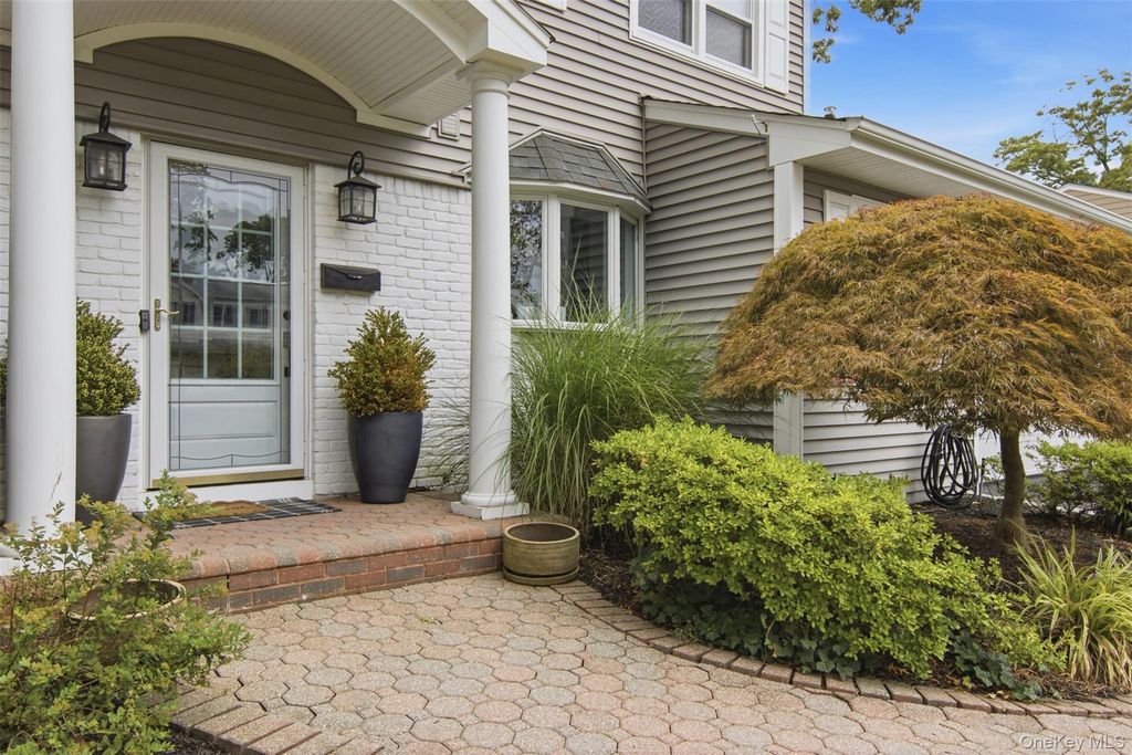 10 Hilltop Lane, Oyster Bay, NY 11771 — photo 3