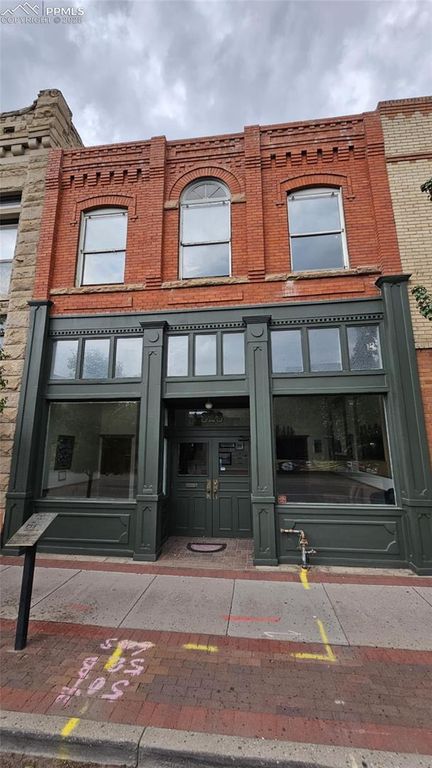 323 S Union Avenue, Pueblo, CO 81003 — exterior