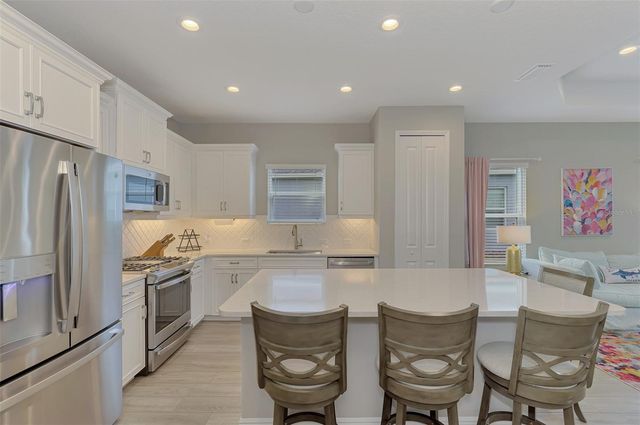 4842 WILLOW BEND AVENUE, Parrish, FL 34219