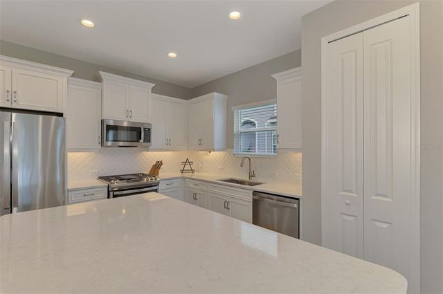 4842 WILLOW BEND AVENUE, Parrish, FL 34219