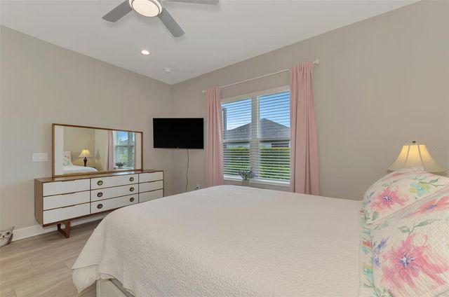 4842 WILLOW BEND AVENUE, Parrish, FL 34219