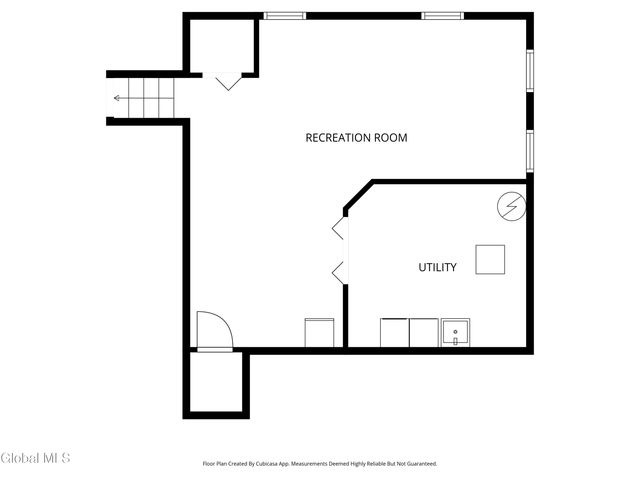 31 Brookwood Drive, Colonie, NY 12110