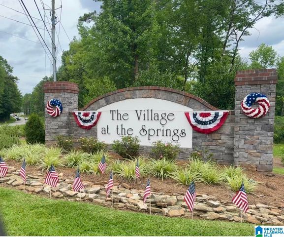121 VILLAGE CIRCLE, Anniston, AL 36207
