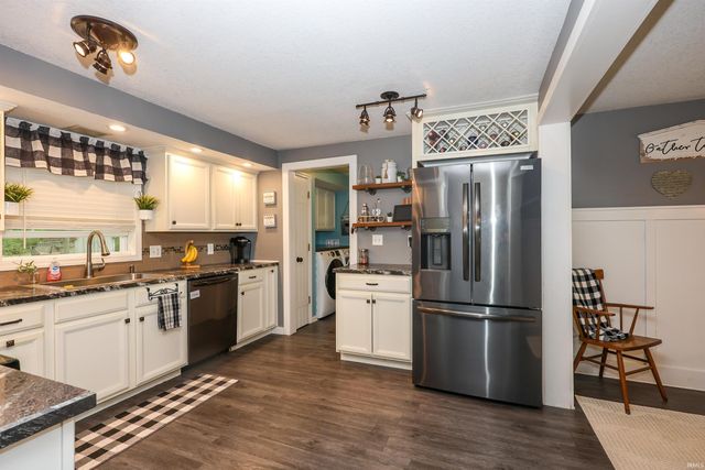 17222 Platter Parkway, New Haven, IN 46774