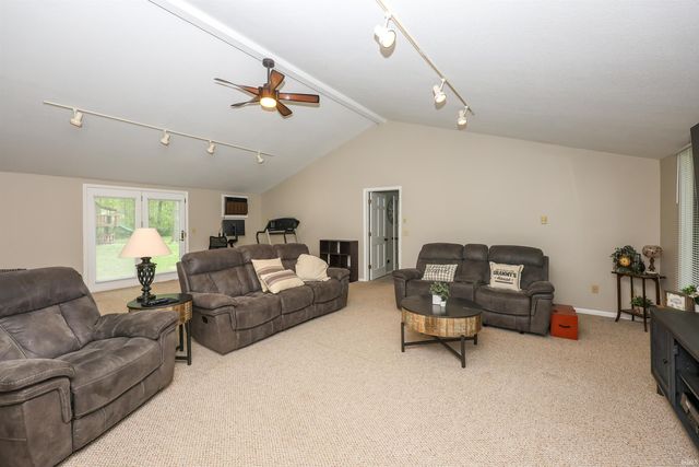 17222 Platter Parkway, New Haven, IN 46774