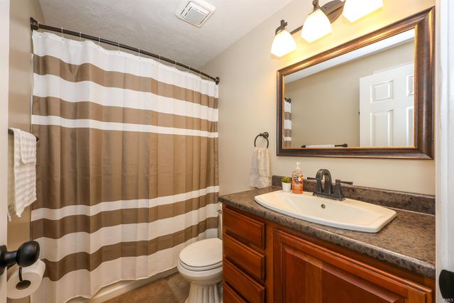17222 Platter Parkway, New Haven, IN 46774