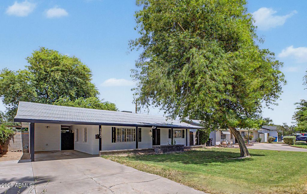 1620 E RANCHO Drive, Phoenix, AZ 85016