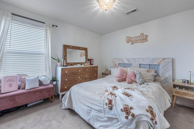 132 Village Court 132 Village Court, Monroe, OH 45050