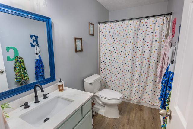 132 Village Court 132 Village Court, Monroe, OH 45050