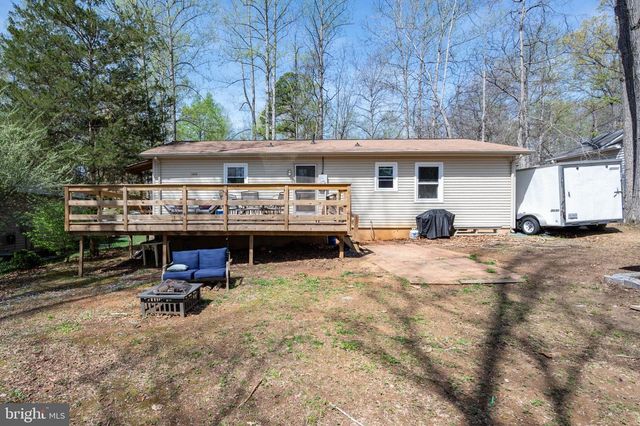 205 MONUMENT RD, Locust Grove, VA 22508