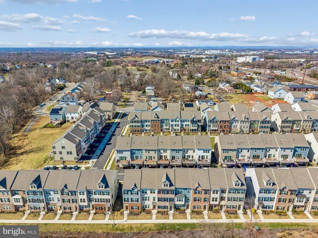 9365 BARNES LOOP, Manassas, VA 20110