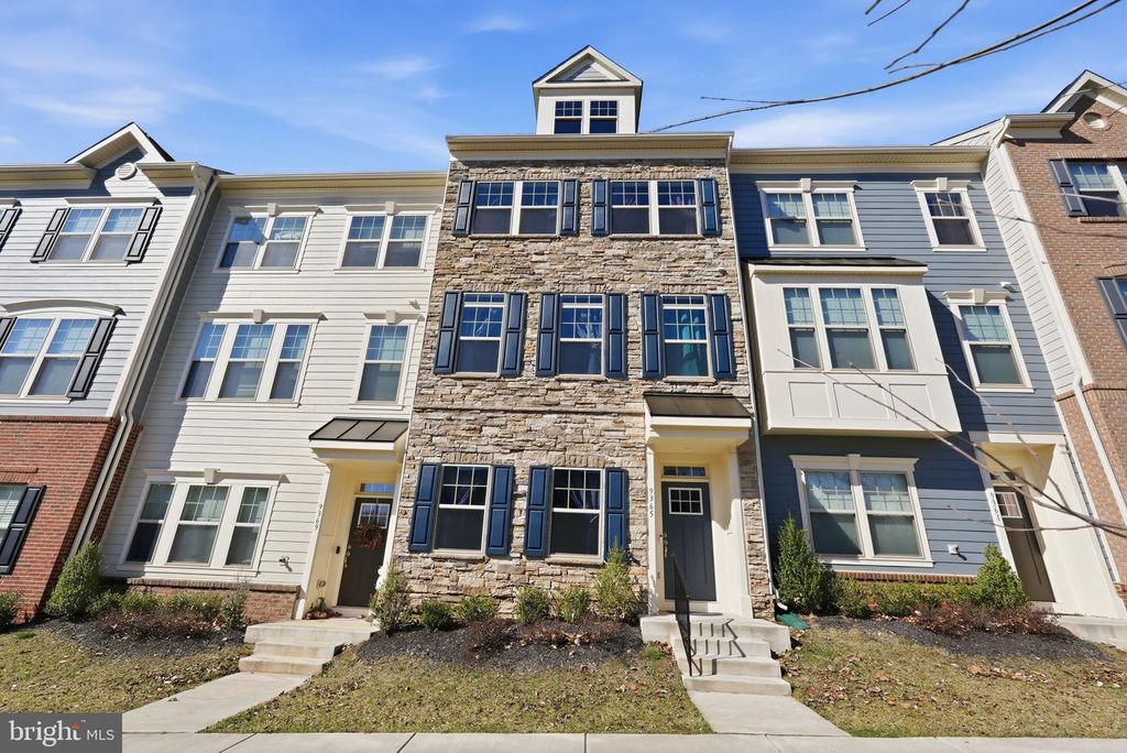 9365 BARNES LOOP, Manassas, VA 20110