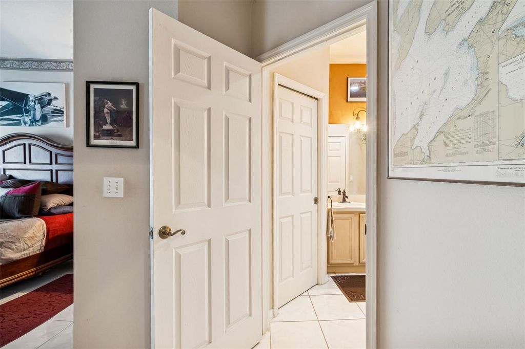 Image 29 of property listing at 1823 HIGHLAND ROAD, Osprey, FL 34229