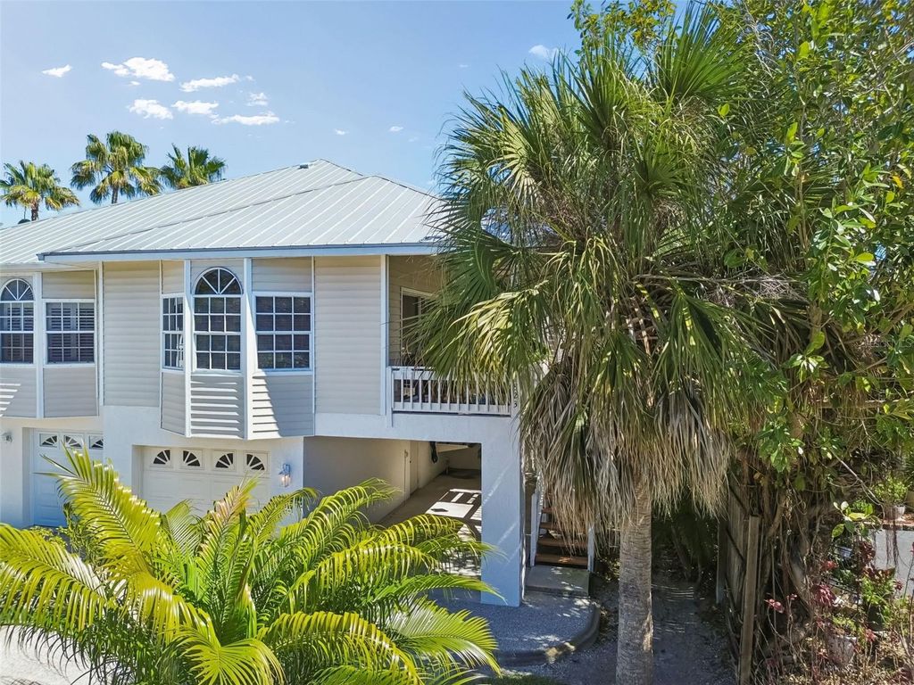 Image 60 of property listing at 1823 HIGHLAND ROAD, Osprey, FL 34229