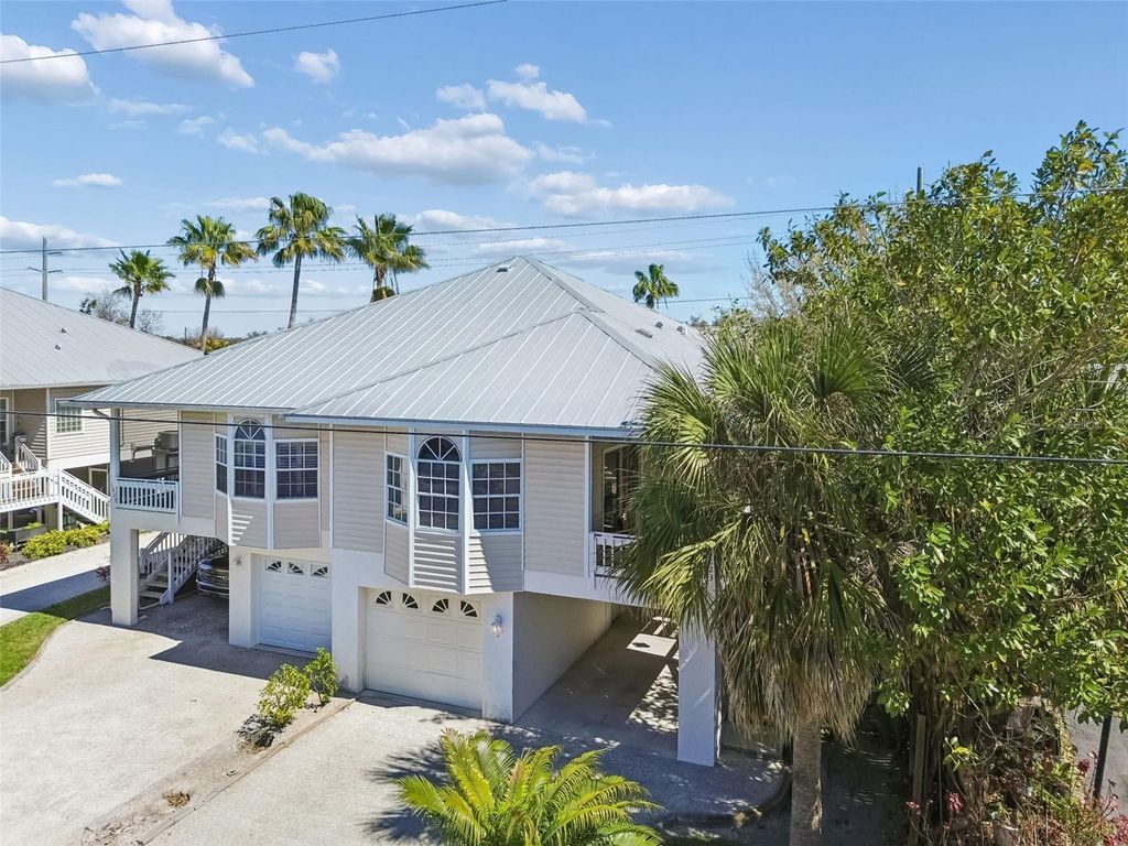 Image 61 of property listing at 1823 HIGHLAND ROAD, Osprey, FL 34229