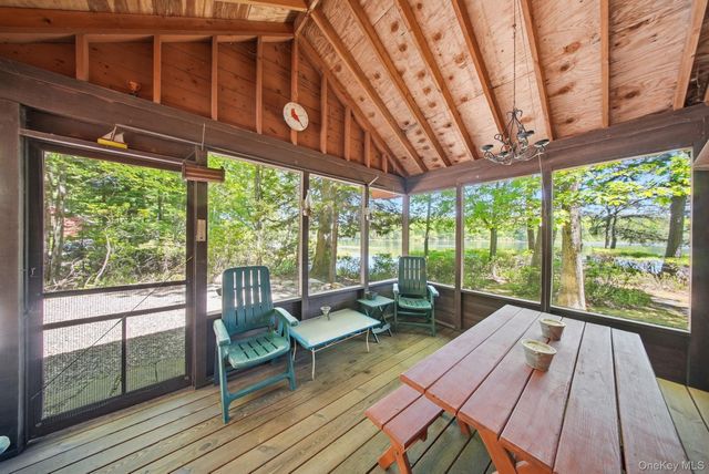 67 East Road, Wurtsboro, NY 12790