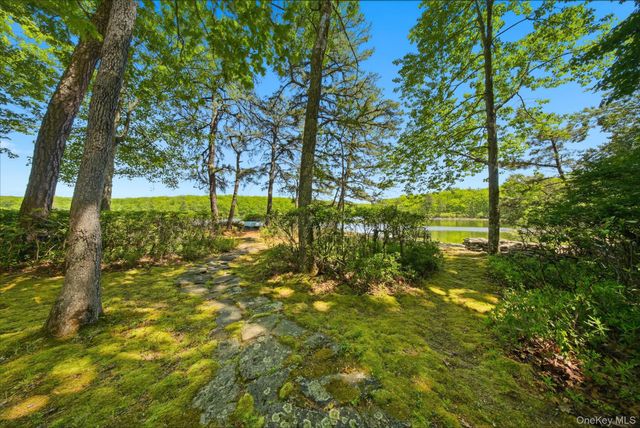 67 East Road, Wurtsboro, NY 12790