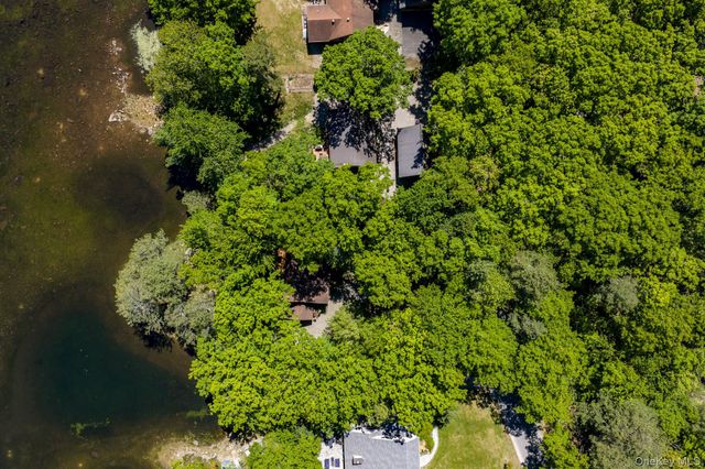 67 East Road, Wurtsboro, NY 12790