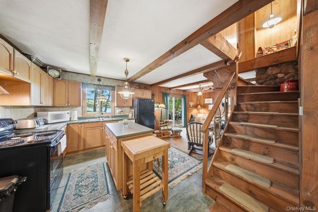 67 East Road, Wurtsboro, NY 12790