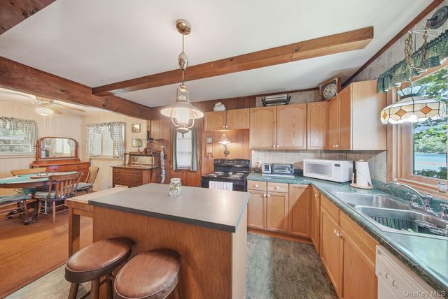 67 East Road, Wurtsboro, NY 12790