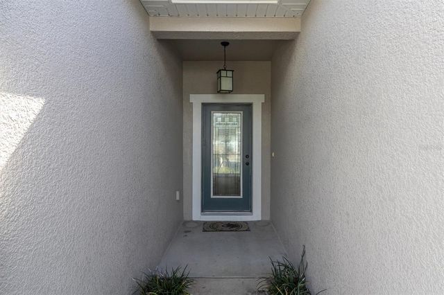 11150 PARADISE POINT WAY, New Port Richey, FL 34654