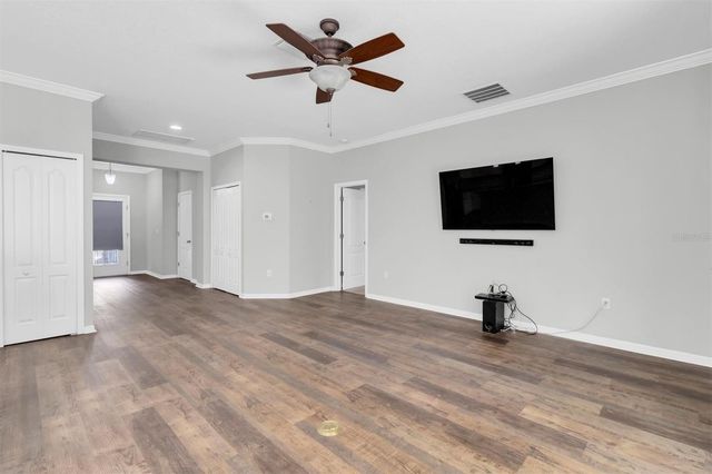 11150 PARADISE POINT WAY, New Port Richey, FL 34654