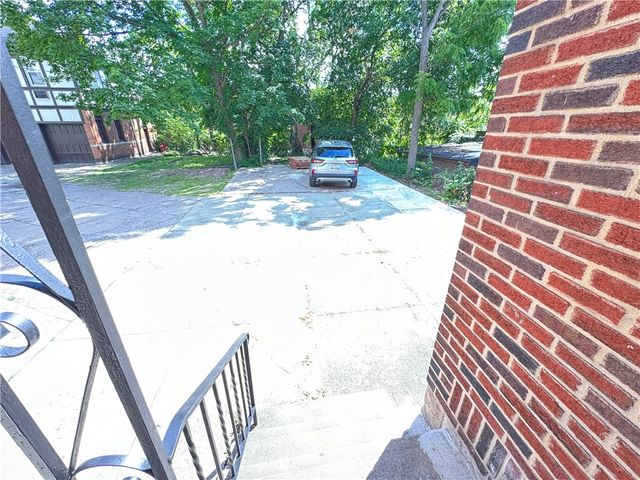 5620 Stanton Ave, East Liberty, PA 15206