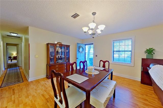 40 Palmetto Path Lane, Waycross, GA 31503