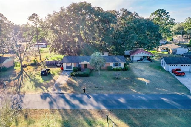 40 Palmetto Path Lane, Waycross, GA 31503