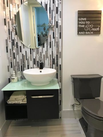 3560 S Ocean Boulevard 301, South Palm Beach, FL 33480