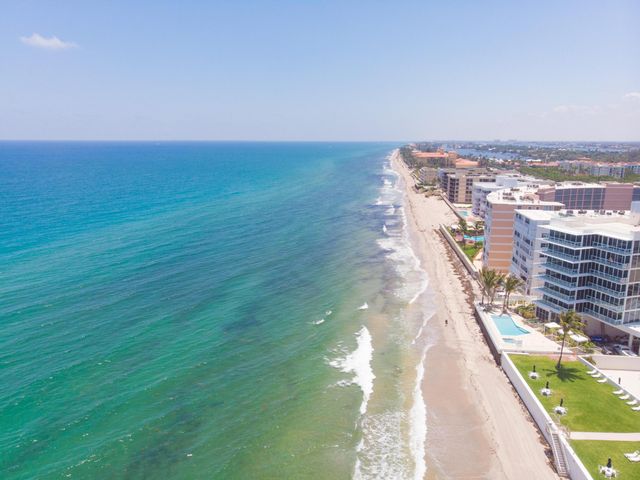 3560 S Ocean Boulevard 301, South Palm Beach, FL 33480