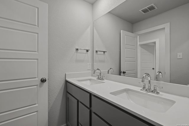 6563 Bufflehead Bend, Leon Valley, TX 78240