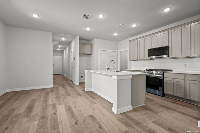 6563 Bufflehead Bend, Leon Valley, TX 78240