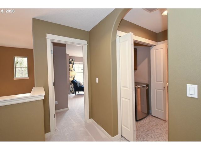 7798 Sw ALDER St, Portland, OR 97224