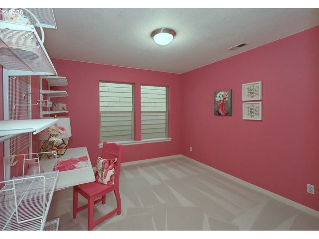 7798 Sw ALDER St, Portland, OR 97224