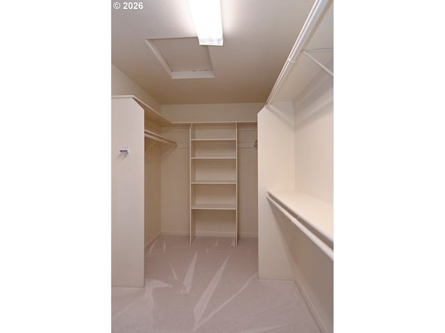 7798 Sw ALDER St, Portland, OR 97224