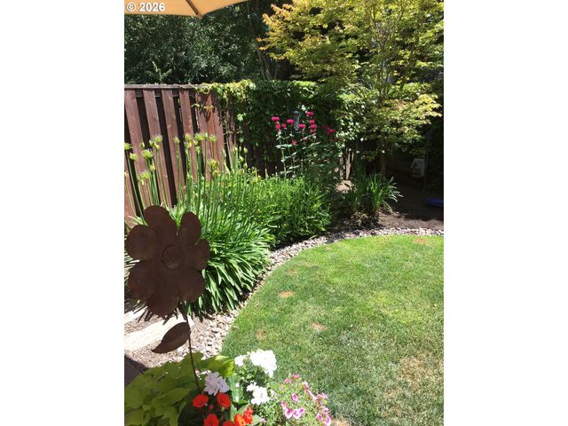 7798 Sw ALDER St, Portland, OR 97224