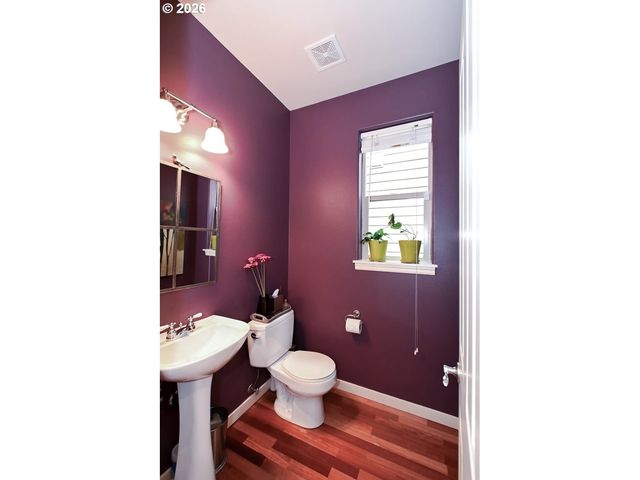 7798 Sw ALDER St, Portland, OR 97224