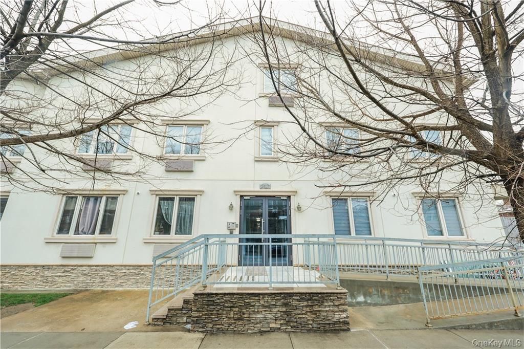 2517 Voorhies Avenue 1C, Brooklyn, NY 11235 — photo 3