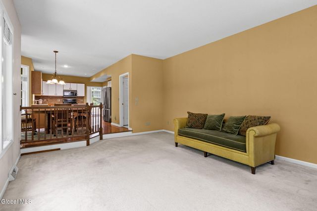 19 Coventry Drive, Clifton Park, NY 12065