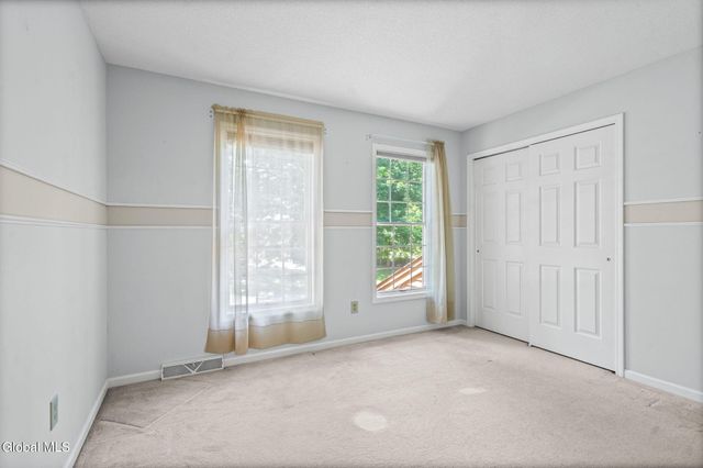 19 Coventry Drive, Clifton Park, NY 12065