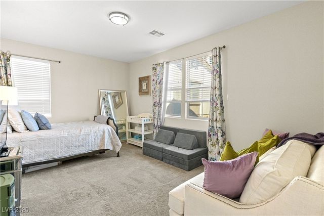 10331 Western Pine Avenue, Las Vegas, NV 89166