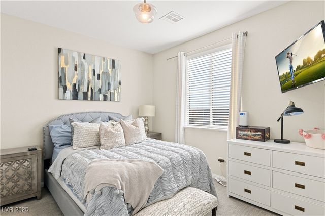 10331 Western Pine Avenue, Las Vegas, NV 89166