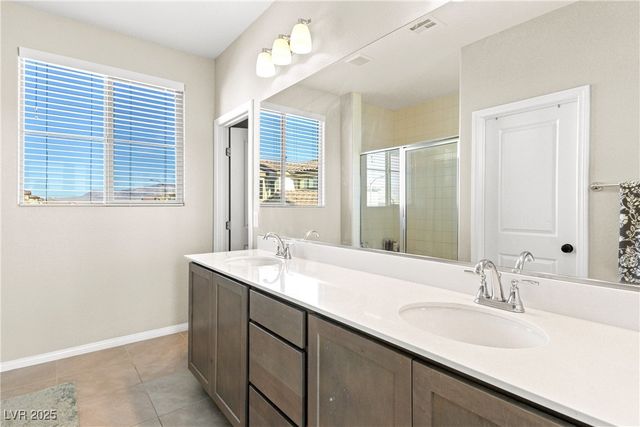 10331 Western Pine Avenue, Las Vegas, NV 89166