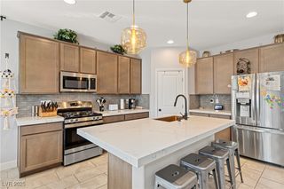 10331 Western Pine Avenue, Las Vegas, NV 89166