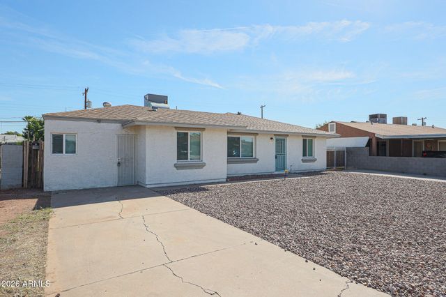 3025 N 37TH Drive, Phoenix, AZ 85019