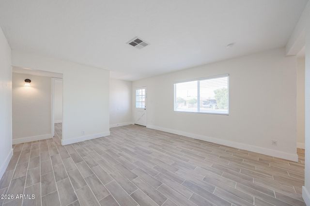 3025 N 37TH Drive, Phoenix, AZ 85019