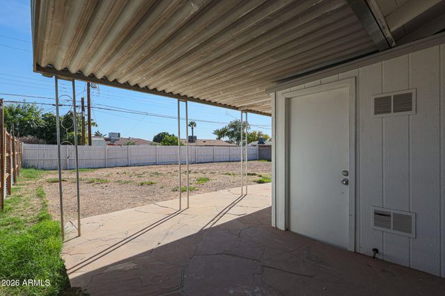 3025 N 37TH Drive, Phoenix, AZ 85019